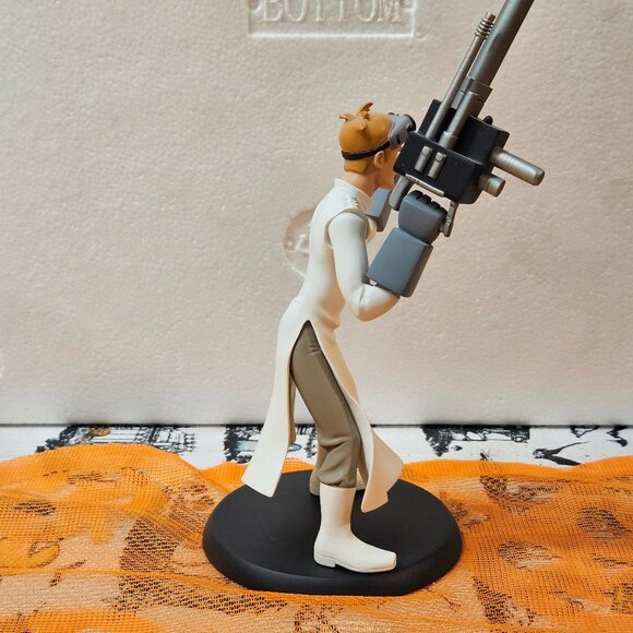 Dr. Horrible's Sing-Along Blog Hand-Painted Resin Maquette Statue #146/1000 - Picture 3 of 16